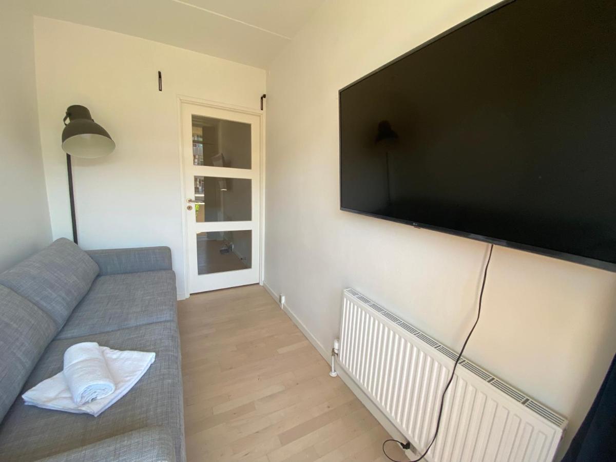 Central Copenhagen Apt With Balcony, Free Parking W Elevator Экстерьер фото